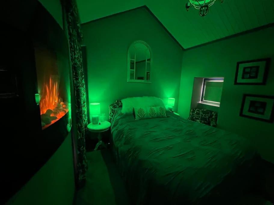 Unique Luxurious 17-Century Smart Chapel In Historical Center - Sintra Wowヴィラ エクステリア 写真