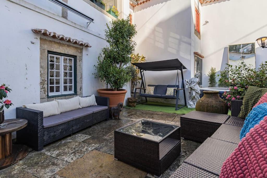 Unique Luxurious 17-Century Smart Chapel In Historical Center - Sintra Wowヴィラ エクステリア 写真