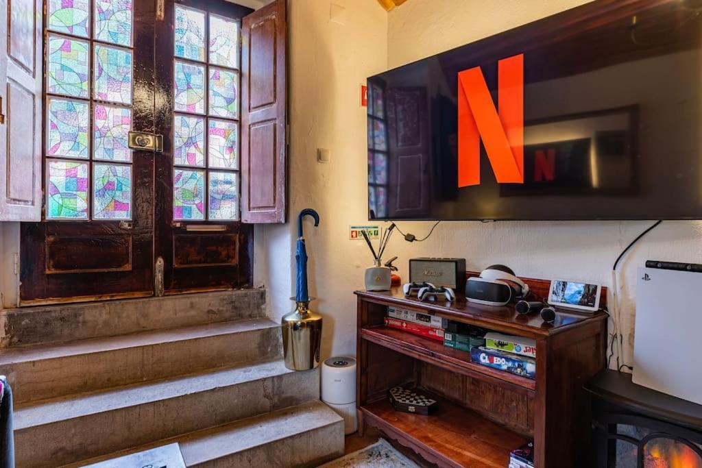 Unique Luxurious 17-Century Smart Chapel In Historical Center - Sintra Wowヴィラ エクステリア 写真