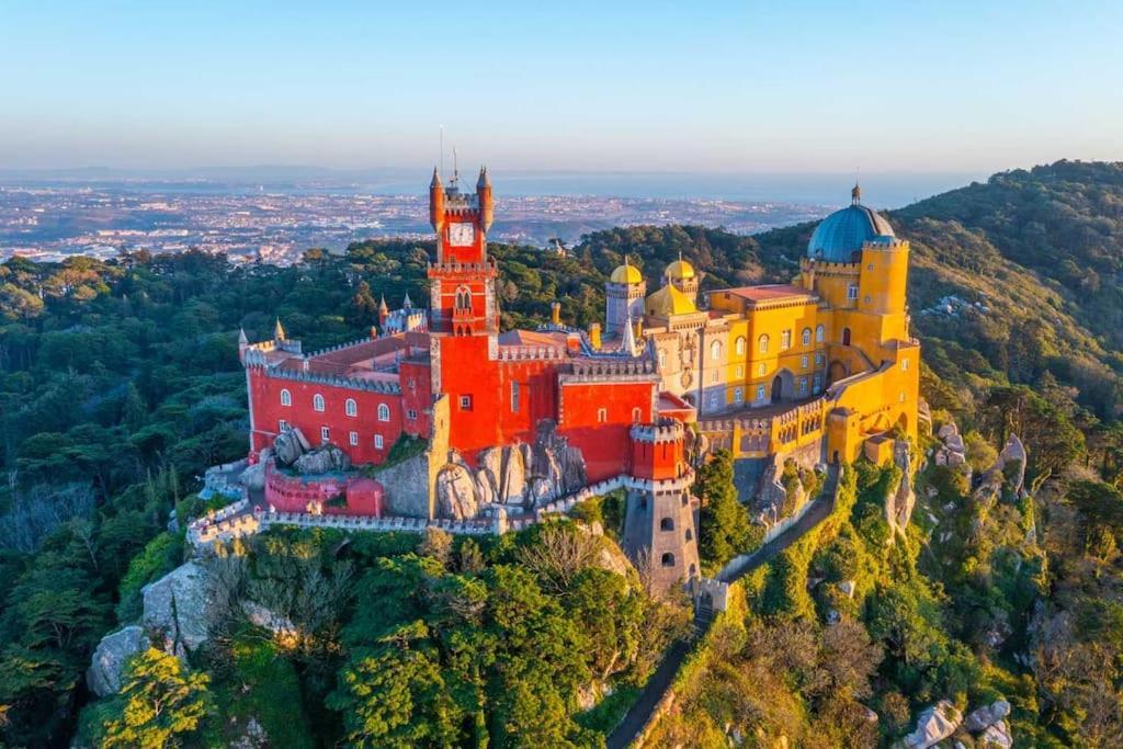 Unique Luxurious 17-Century Smart Chapel In Historical Center - Sintra Wowヴィラ エクステリア 写真